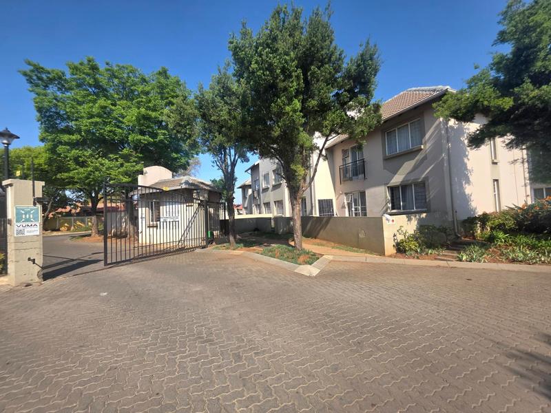 1 Bedroom Property for Sale in Klippoortjie Gauteng
