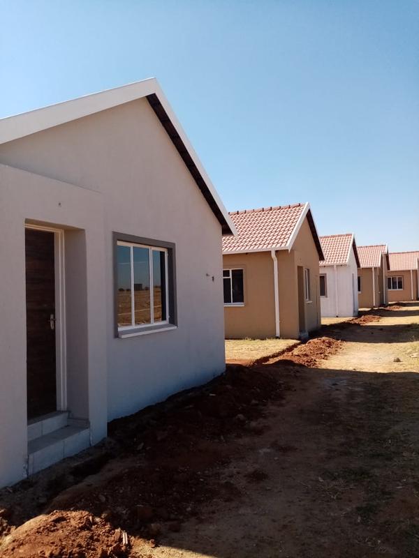 2 Bedroom Property for Sale in Lenasia South Gauteng
