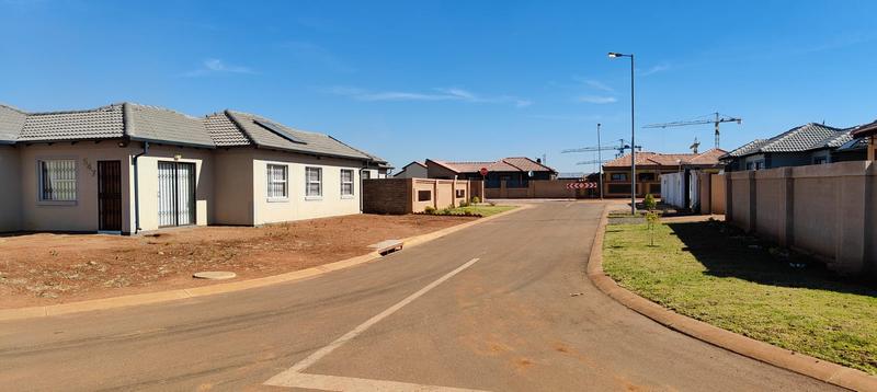 2 Bedroom Property for Sale in Vanderbijlpark CW 5 Gauteng