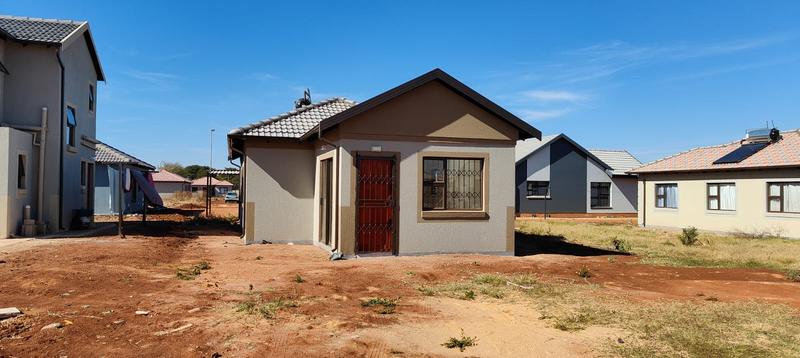 2 Bedroom Property for Sale in Vanderbijlpark CW 5 Gauteng