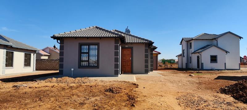 4 Bedroom Property for Sale in Vanderbijlpark CW 5 Gauteng