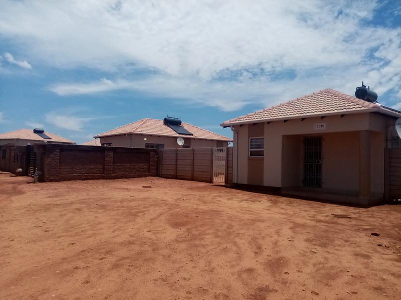 3 Bedroom Property for Sale in Westonaria Gauteng