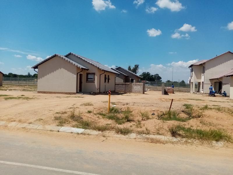 3 Bedroom Property for Sale in Westonaria Gauteng
