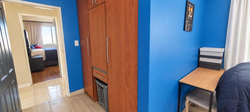 4 Bedroom Property for Sale in Heuwelsig Estate Gauteng