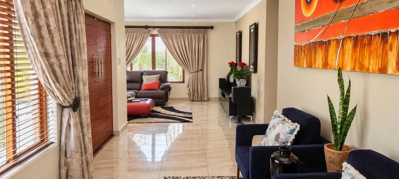 4 Bedroom Property for Sale in Heuwelsig Estate Gauteng