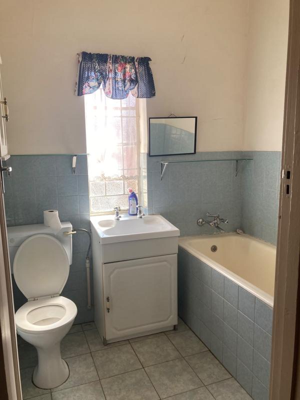 4 Bedroom Property for Sale in Bezuidenhout Valley Gauteng