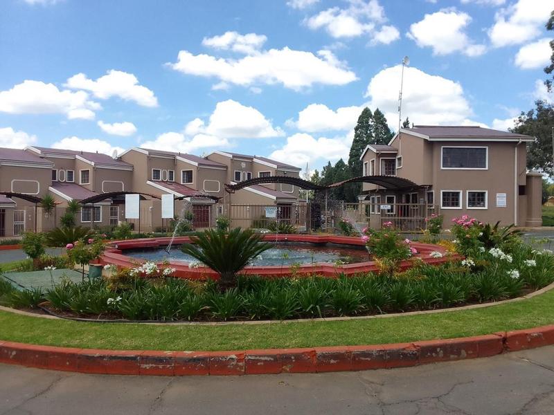 2 Bedroom Property for Sale in Peacehaven Gauteng