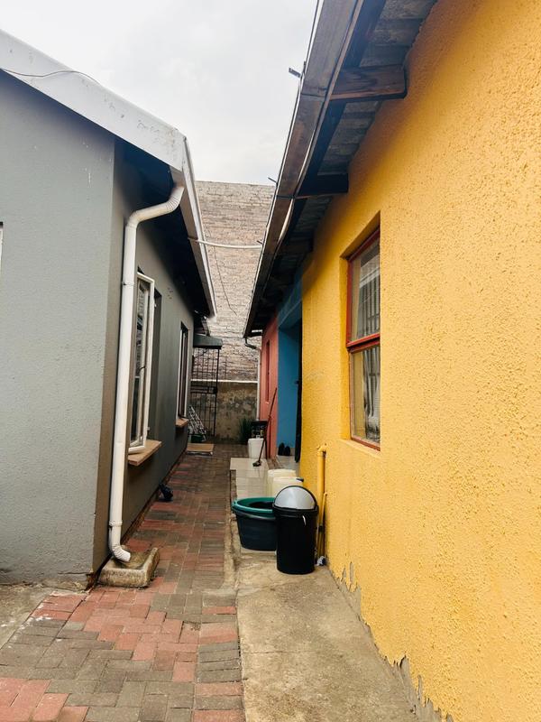 2 Bedroom Property for Sale in Naturena Gauteng