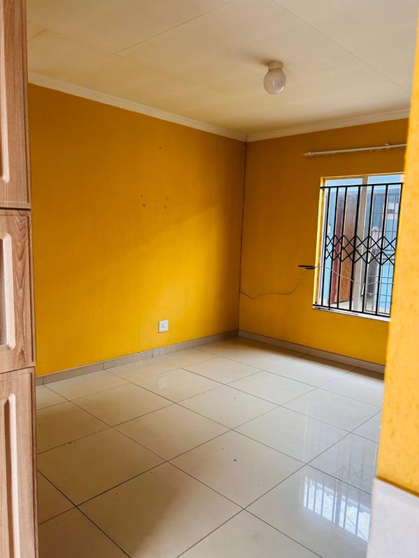 2 Bedroom Property for Sale in Naturena Gauteng