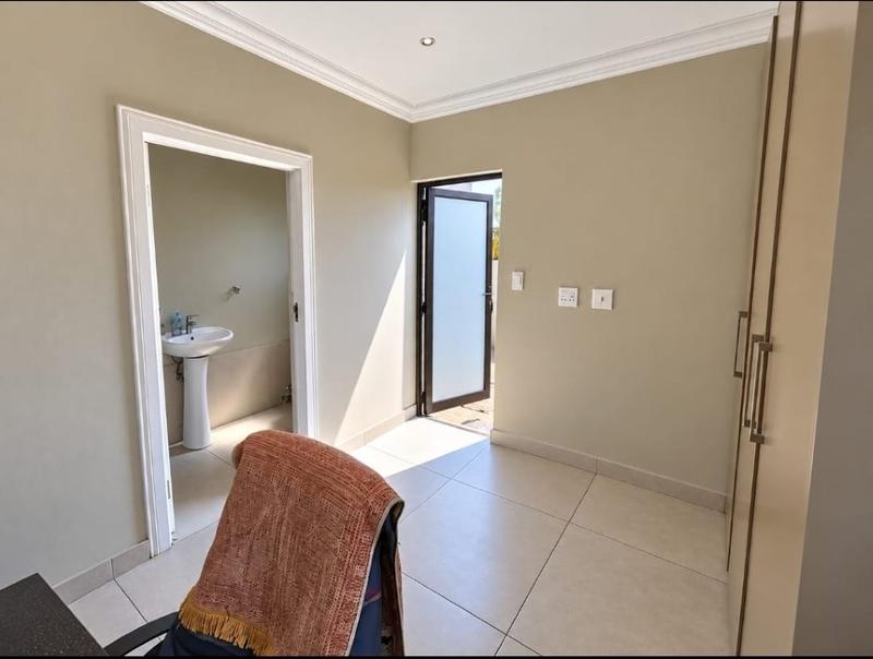 3 Bedroom Property for Sale in Eye of Africa Gauteng