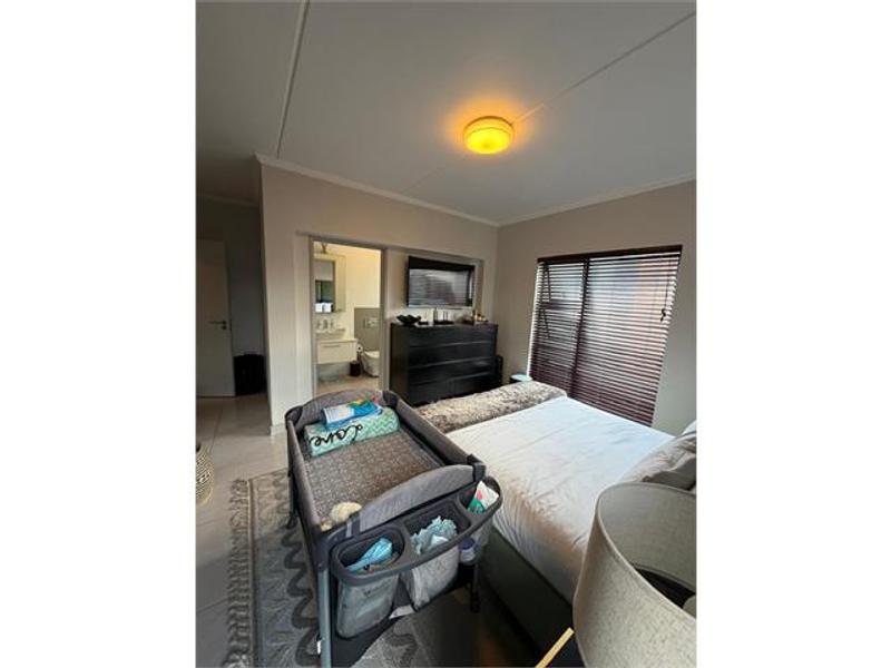 To Let 3 Bedroom Property for Rent in Glen Marais Gauteng