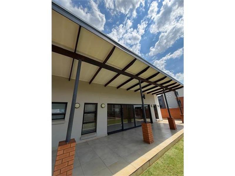 To Let 3 Bedroom Property for Rent in Glen Marais Gauteng