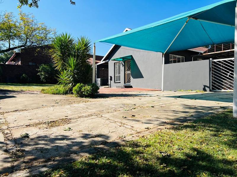 3 Bedroom Property for Sale in Fleurhof Gauteng