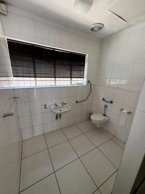 To Let Commercial Property for Rent in Gezina Gauteng