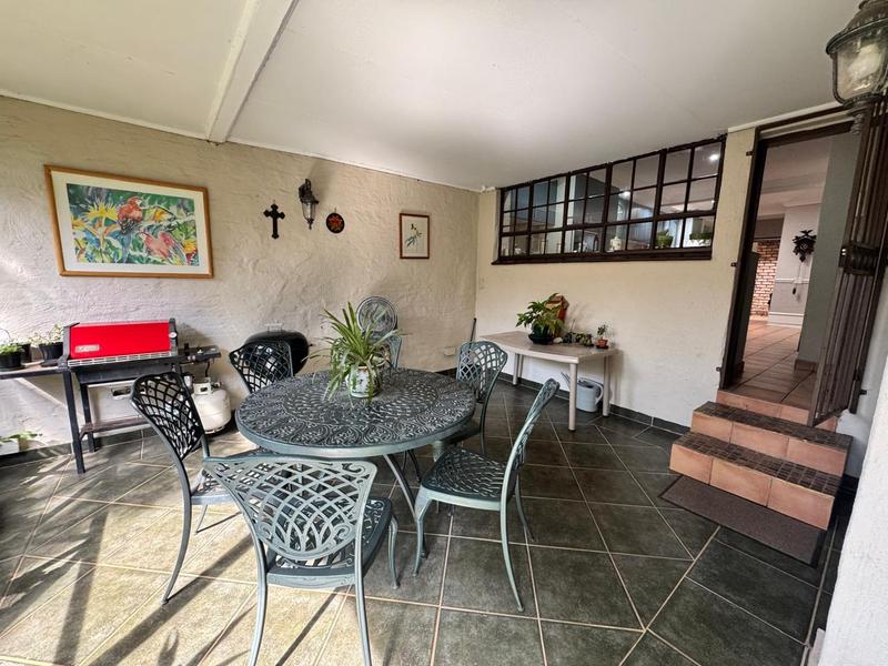 4 Bedroom Property for Sale in Brooklyn Gauteng