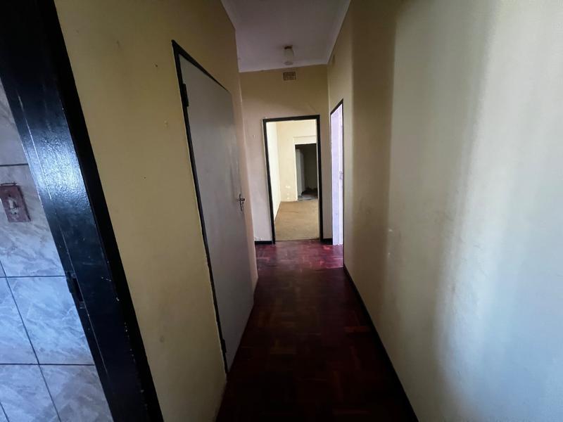 3 Bedroom Property for Sale in Vanderbijlpark Cw 6 Gauteng