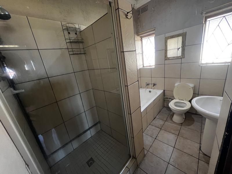 3 Bedroom Property for Sale in Vanderbijlpark Cw 6 Gauteng