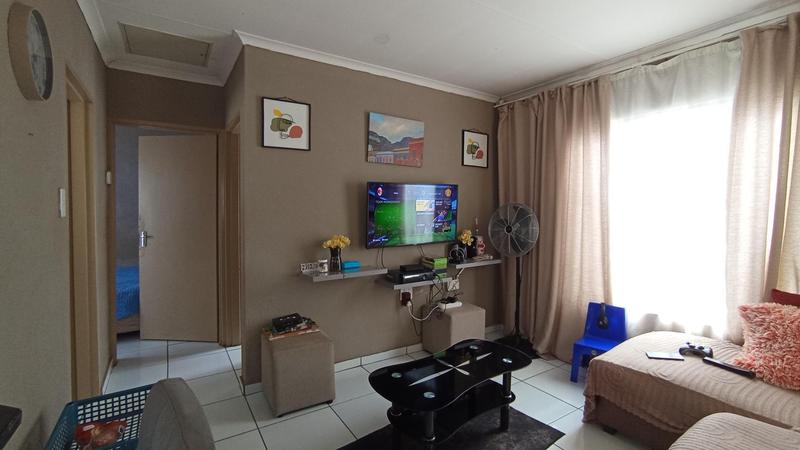 2 Bedroom Property for Sale in Soshanguve East Gauteng