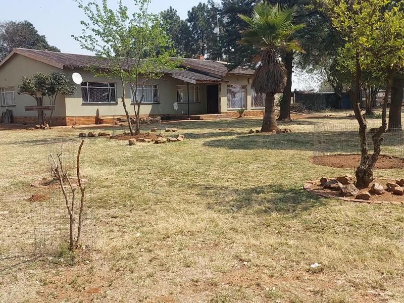 4 Bedroom Property for Sale in Meyerton Central Gauteng
