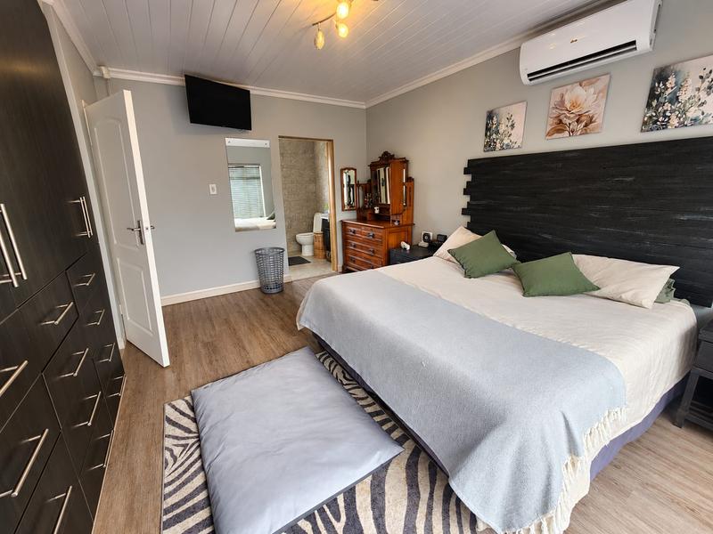 4 Bedroom Property for Sale in Helikonpark Gauteng
