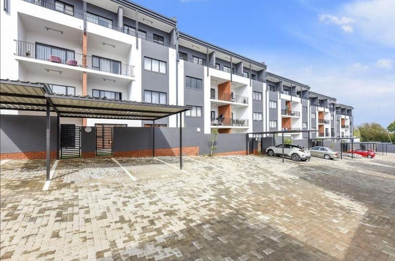 To Let 2 Bedroom Property for Rent in Bryanston Gauteng