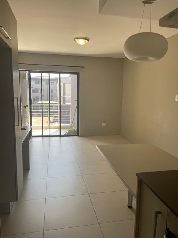 To Let 1 Bedroom Property for Rent in Bryanston Gauteng