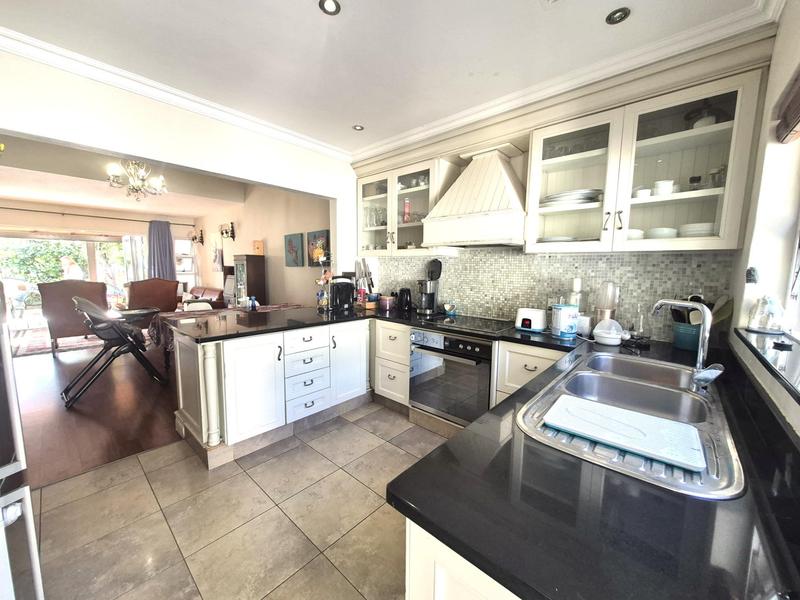 To Let 3 Bedroom Property for Rent in Epsom Downs Gauteng