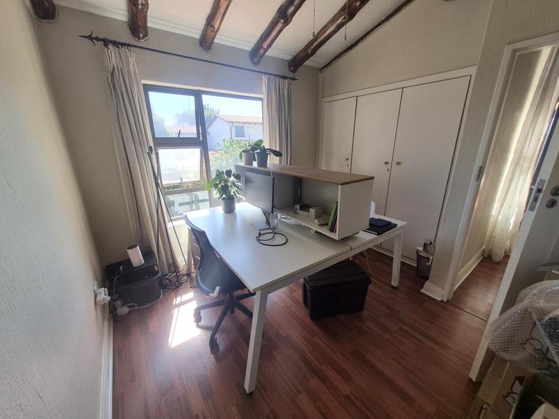 To Let 3 Bedroom Property for Rent in Epsom Downs Gauteng