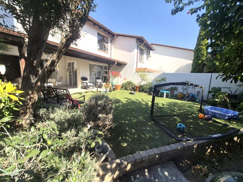 To Let 3 Bedroom Property for Rent in Epsom Downs Gauteng
