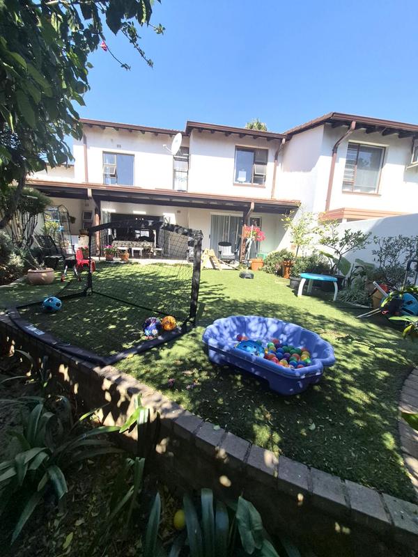 To Let 3 Bedroom Property for Rent in Epsom Downs Gauteng