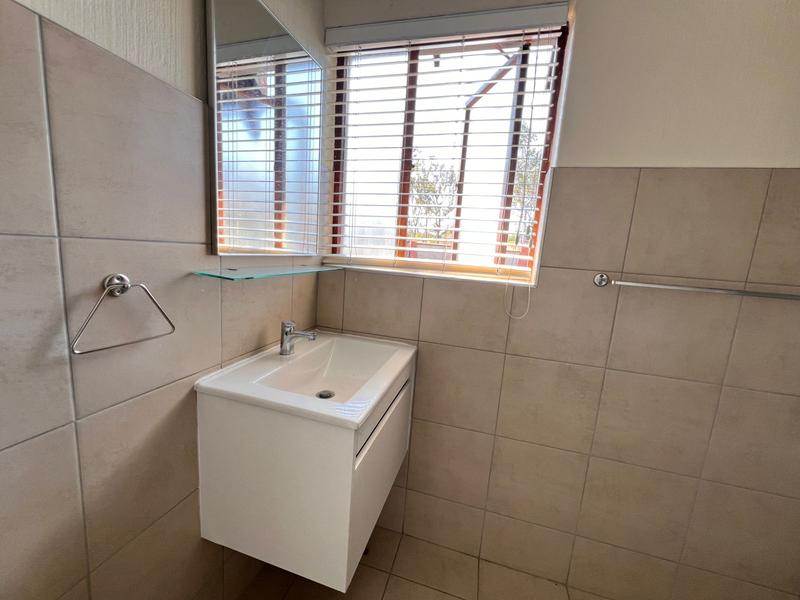 To Let 2 Bedroom Property for Rent in Sunninghill Gauteng