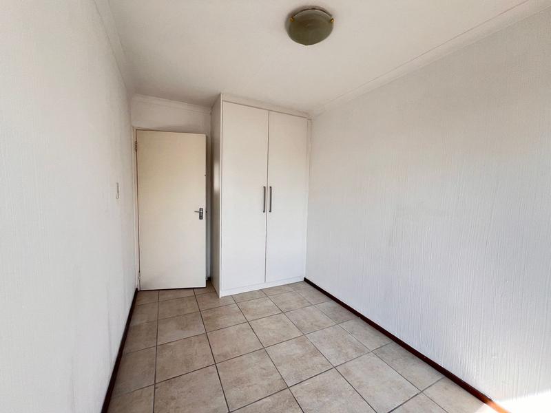 To Let 2 Bedroom Property for Rent in Sunninghill Gauteng