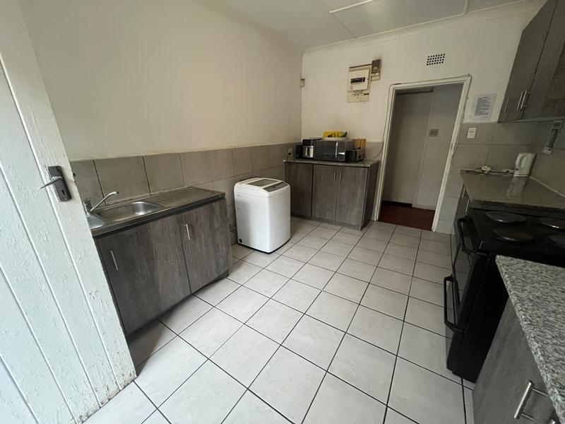 6 Bedroom Property for Sale in Orange Grove Gauteng