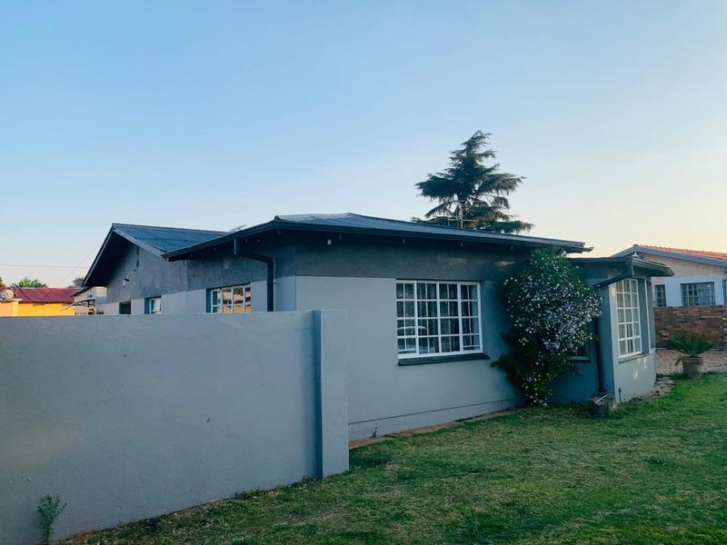 3 Bedroom Property for Sale in Wychwood Gauteng