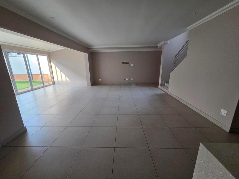 4 Bedroom Property for Sale in Moreleta Park Gauteng