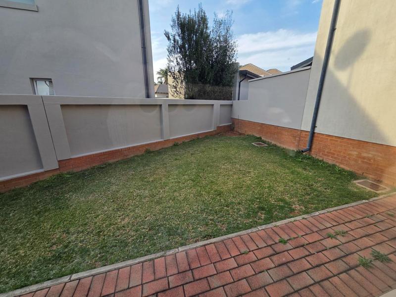 4 Bedroom Property for Sale in Moreleta Park Gauteng
