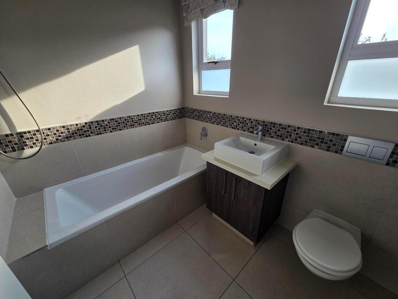 4 Bedroom Property for Sale in Moreleta Park Gauteng