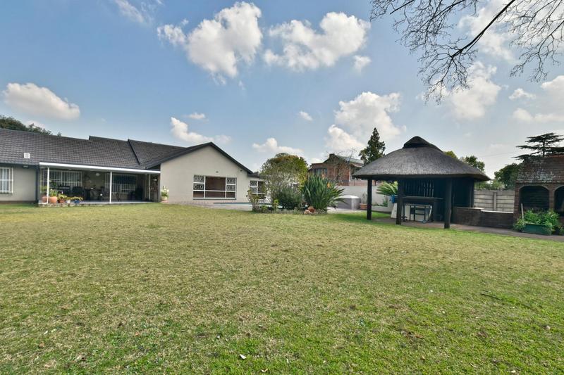 3 Bedroom Property for Sale in Brackenhurst Gauteng