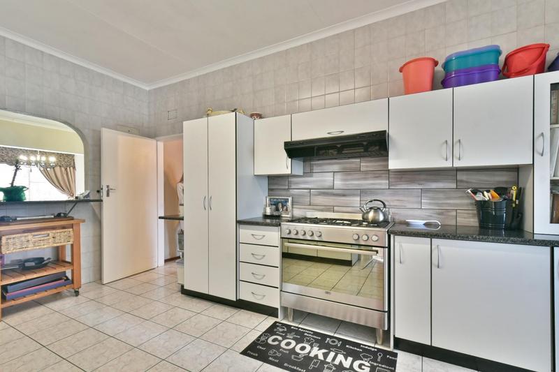 3 Bedroom Property for Sale in Brackenhurst Gauteng