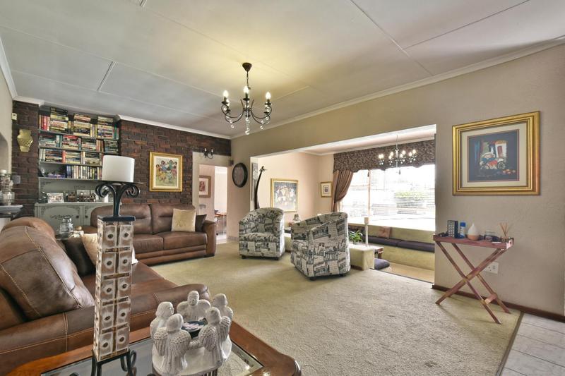 3 Bedroom Property for Sale in Brackenhurst Gauteng
