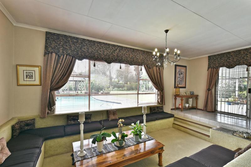 3 Bedroom Property for Sale in Brackenhurst Gauteng