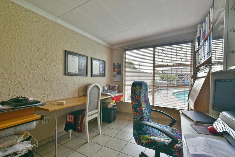 3 Bedroom Property for Sale in Brackenhurst Gauteng