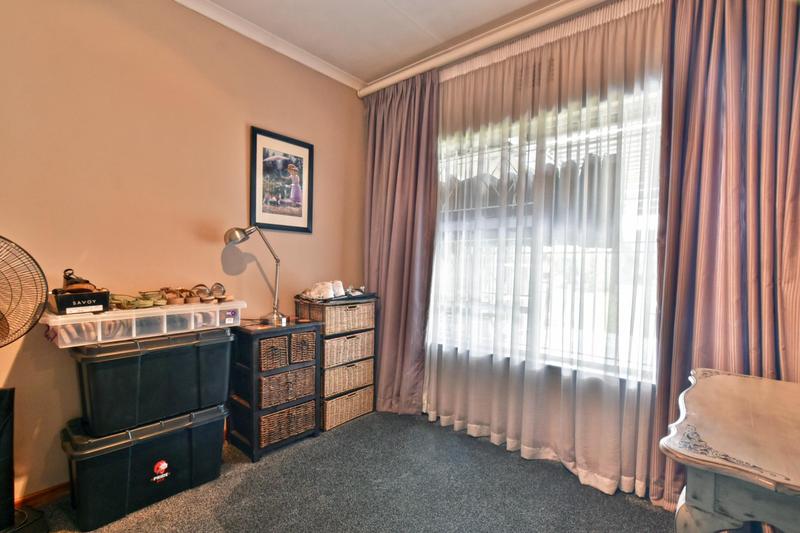 3 Bedroom Property for Sale in Brackenhurst Gauteng