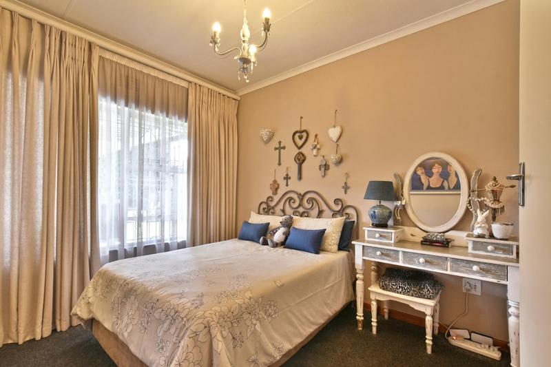 3 Bedroom Property for Sale in Brackenhurst Gauteng