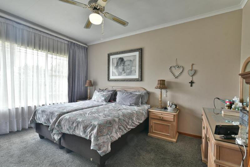 3 Bedroom Property for Sale in Brackenhurst Gauteng