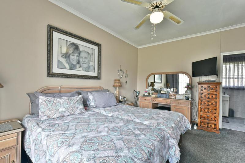 3 Bedroom Property for Sale in Brackenhurst Gauteng