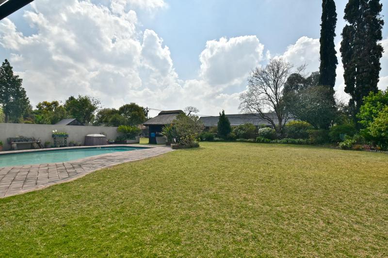 3 Bedroom Property for Sale in Brackenhurst Gauteng