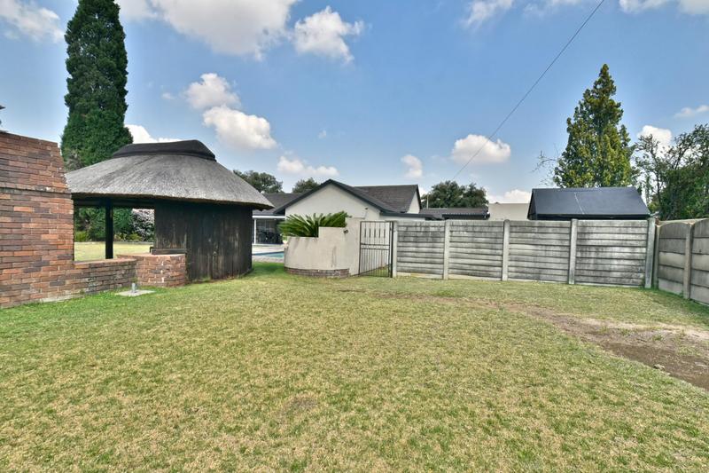 3 Bedroom Property for Sale in Brackenhurst Gauteng