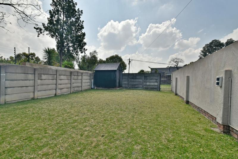 3 Bedroom Property for Sale in Brackenhurst Gauteng