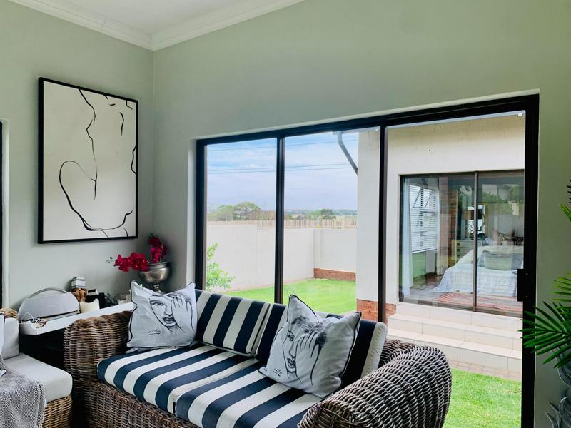 To Let 3 Bedroom Property for Rent in Midstream Hill Gauteng
